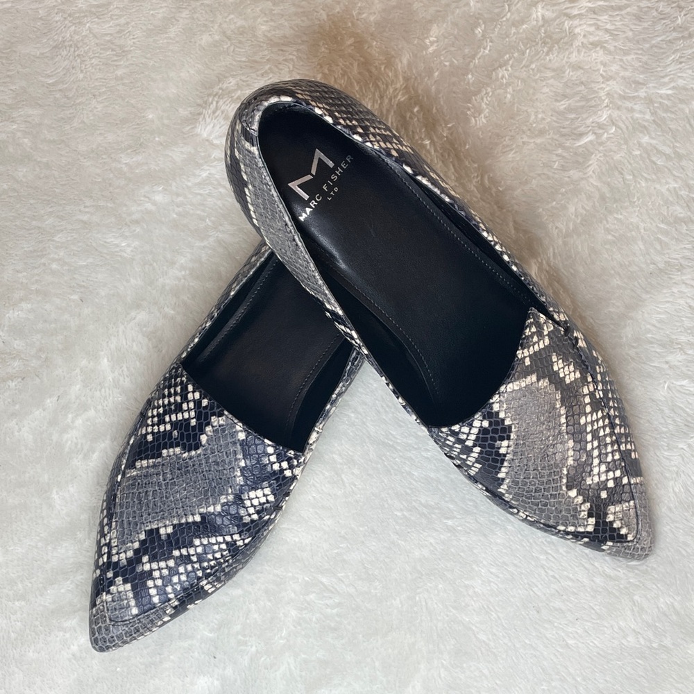 👠 Marc Fisher shoes - Snakeskin Flats - Picture 6 of 13